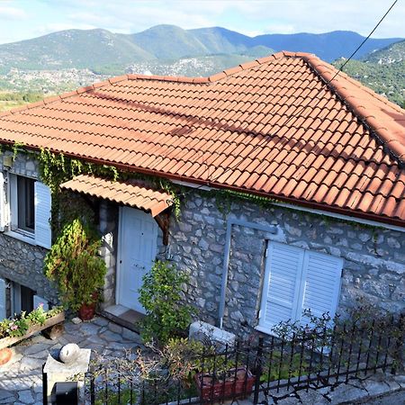 Holiday Cottage Λιλαία Εξωτερικό φωτογραφία
